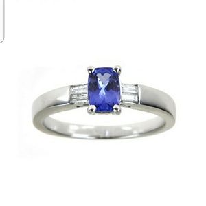 Diamond Collar Tanzanite Sterling Silver Ring